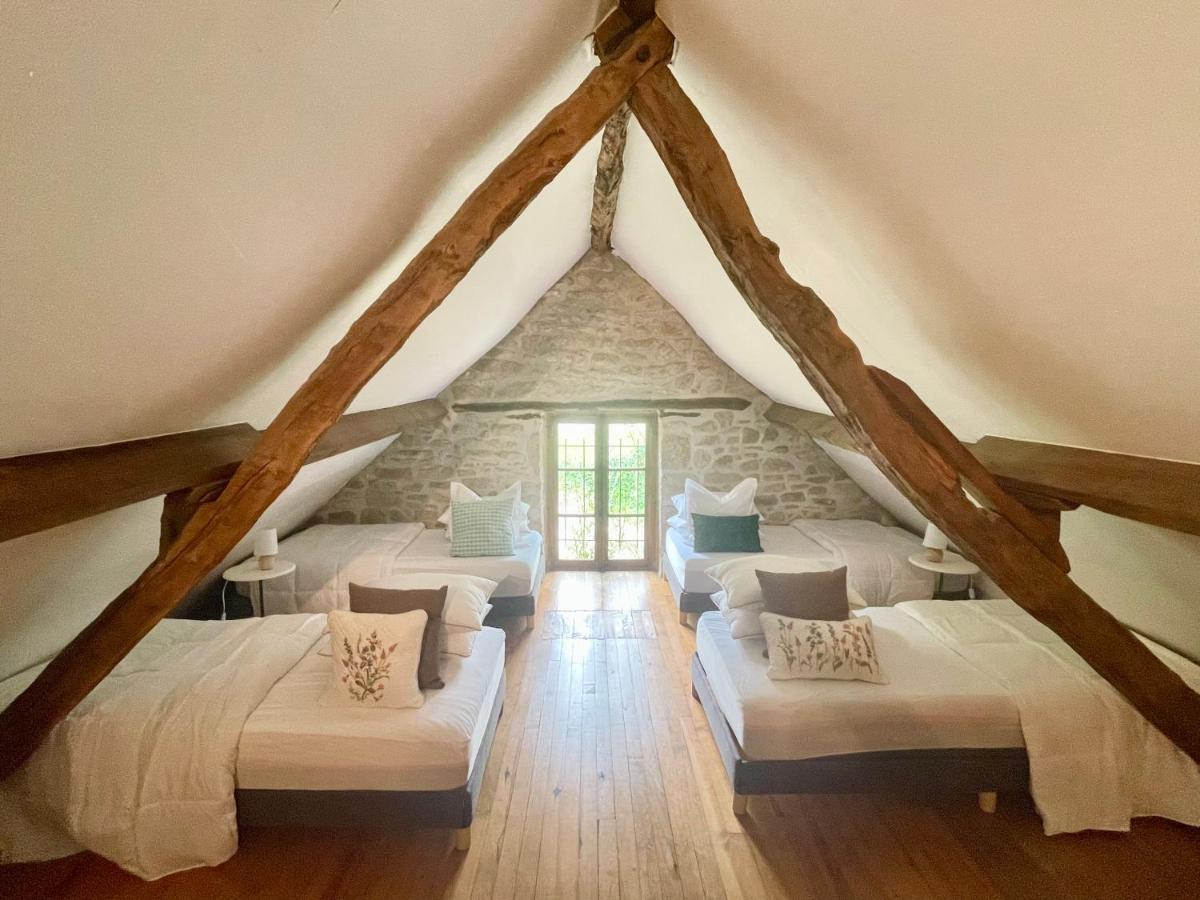 Domaine Du Bonheur En Pierre Avec Piscine, Proche Sarlat Carlux Exterior foto