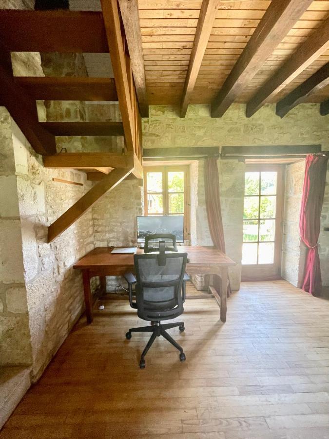 Domaine Du Bonheur En Pierre Avec Piscine, Proche Sarlat Carlux Exterior foto