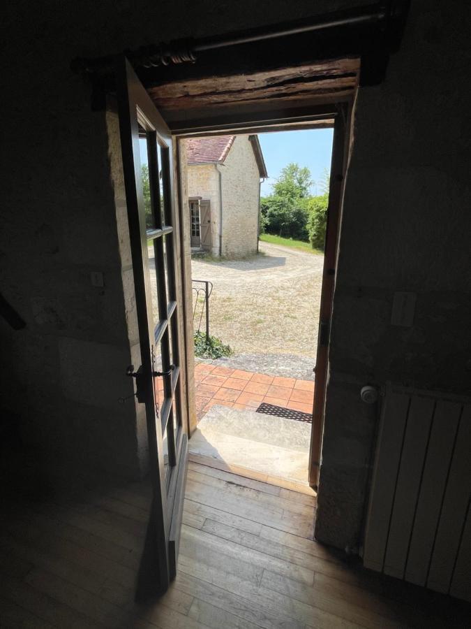Domaine Du Bonheur En Pierre Avec Piscine, Proche Sarlat Carlux Exterior foto