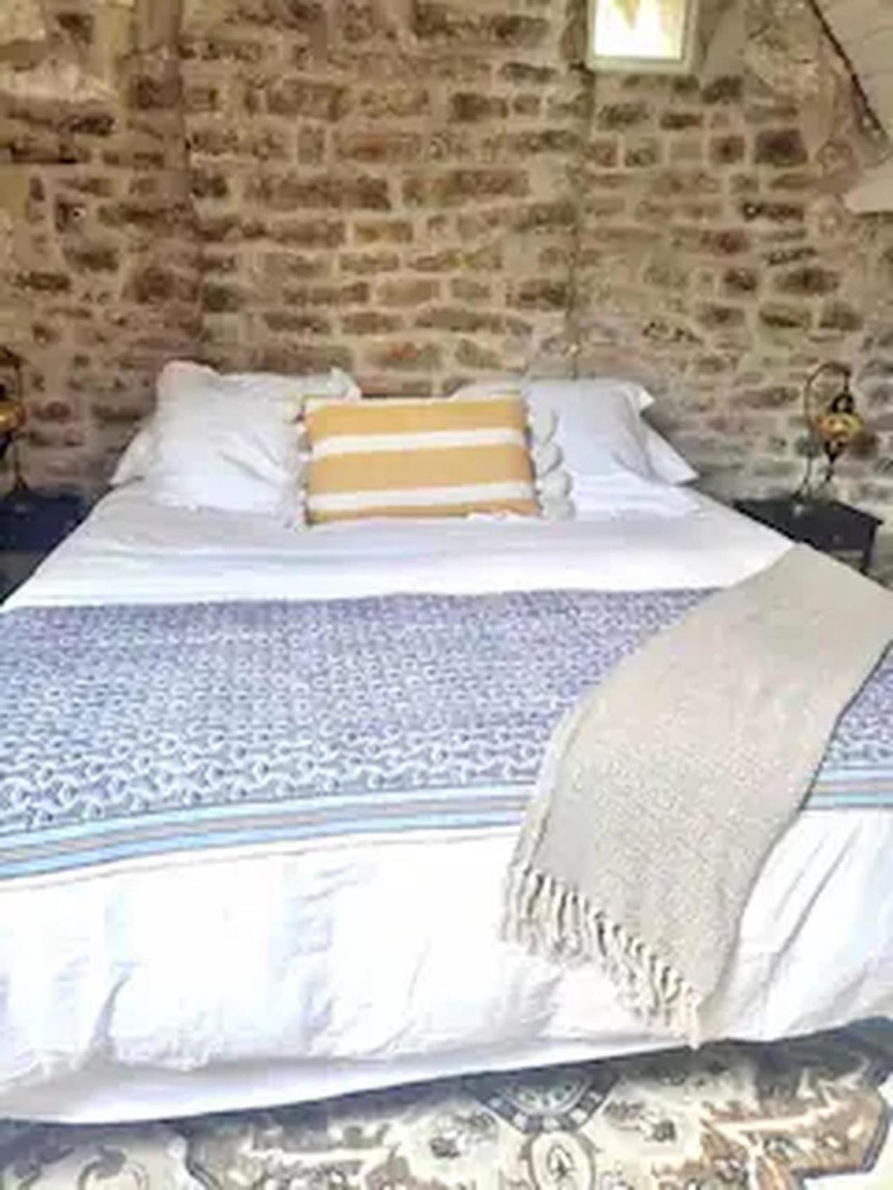 Domaine Du Bonheur En Pierre Avec Piscine, Proche Sarlat Carlux Exterior foto
